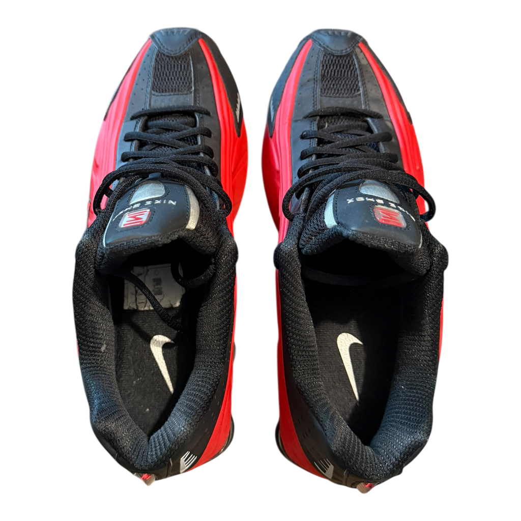 Shox R4 University Red Black (44)
