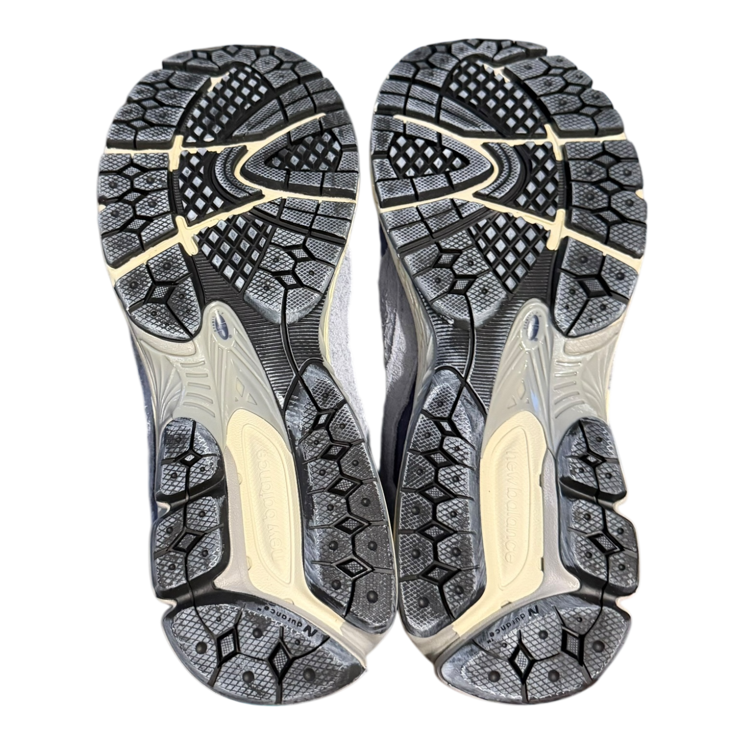 New Balance 2002R Protection Pack Light Arctic (42.5)